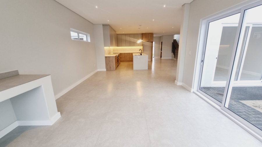 3 Bedroom Property for Sale in Sandown Western Cape